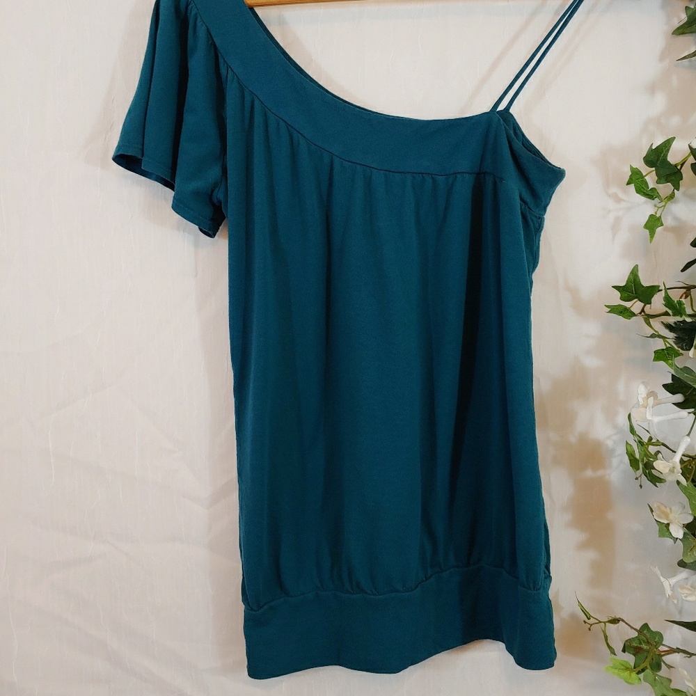 Jimmy Z Women's Teal Asymmetrical Top size S